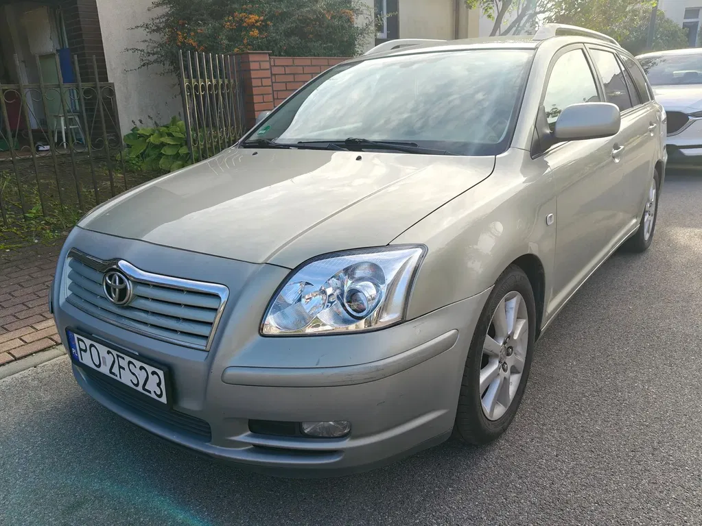 Zdjęcie: 2004 Toyota Avensis