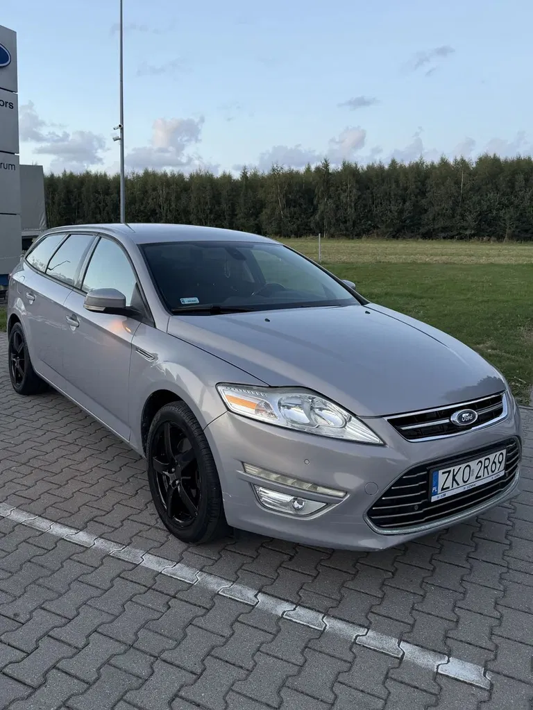 Zdjęcie: 2012 Ford Mondeo