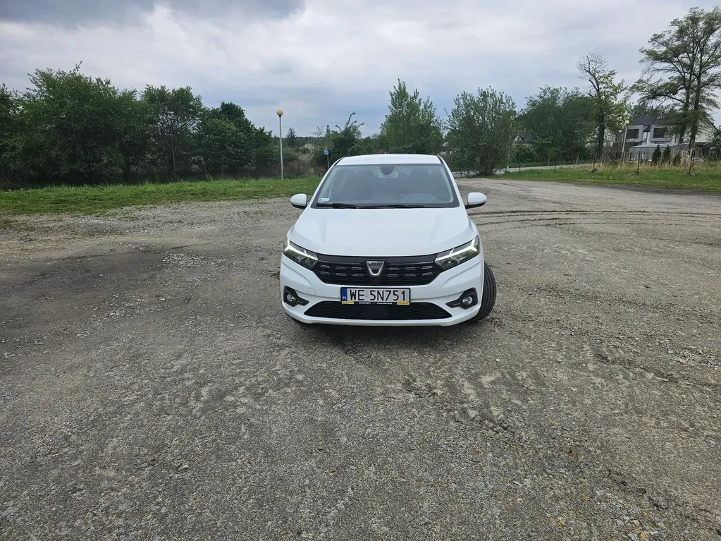 Zdjęcie: 2022 Dacia Logan