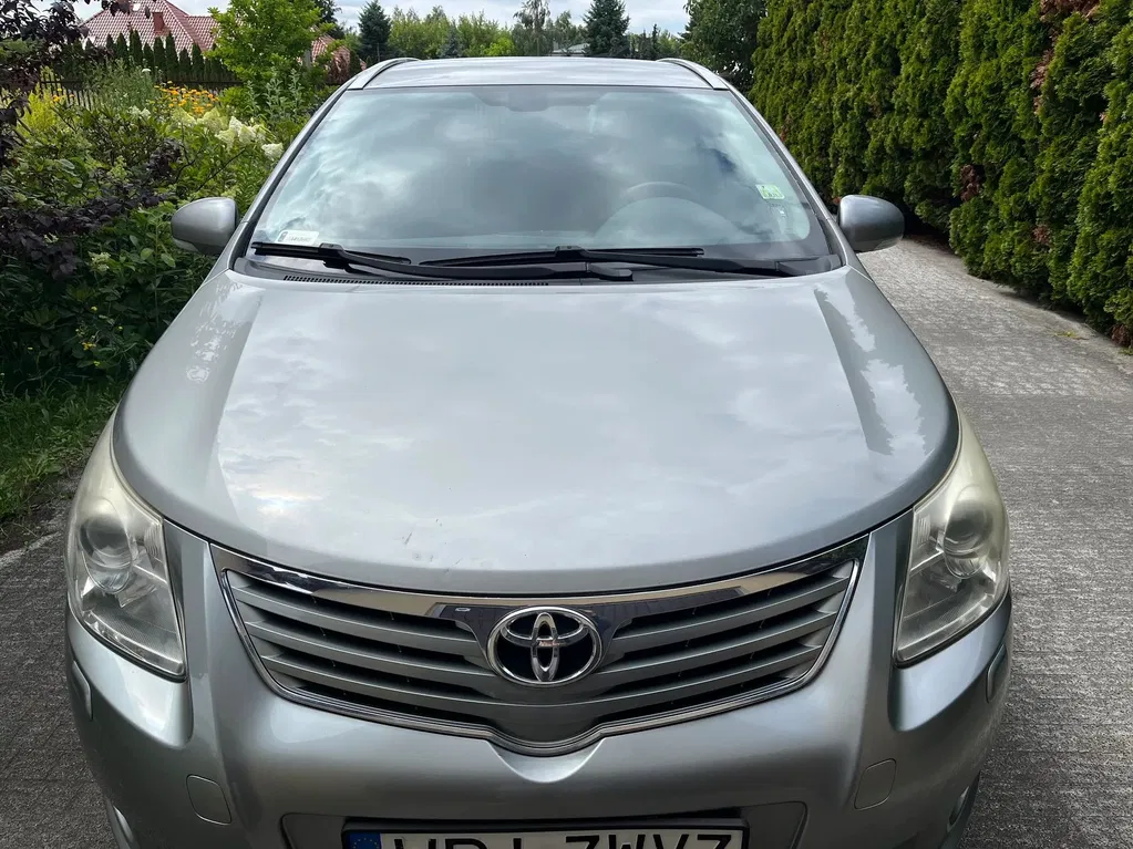 Zdjęcie: 2009 Toyota Avensis