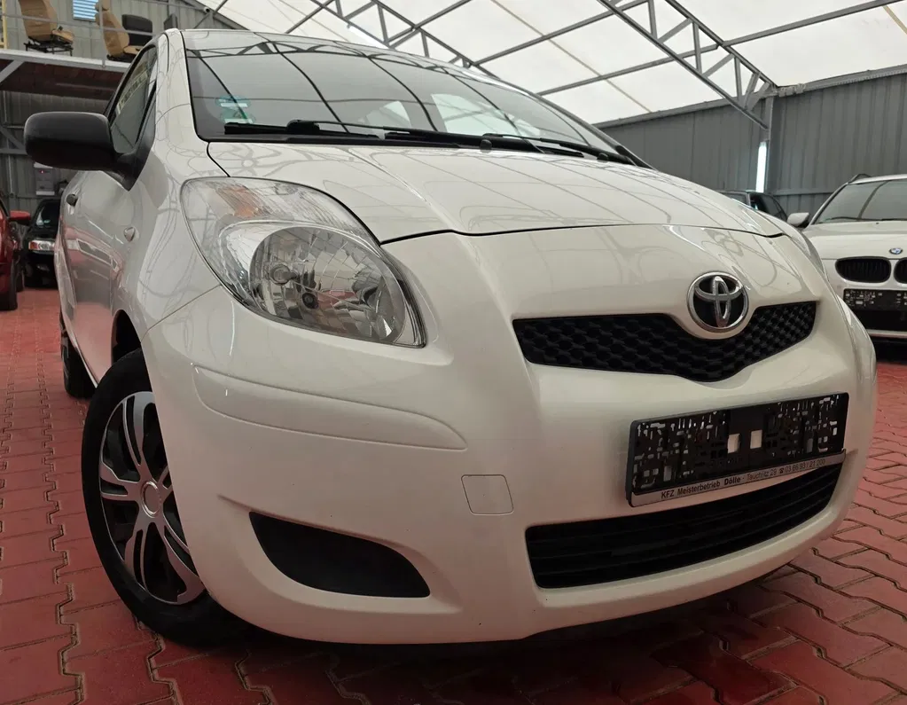 Zdjęcie: 2009 Toyota Yaris