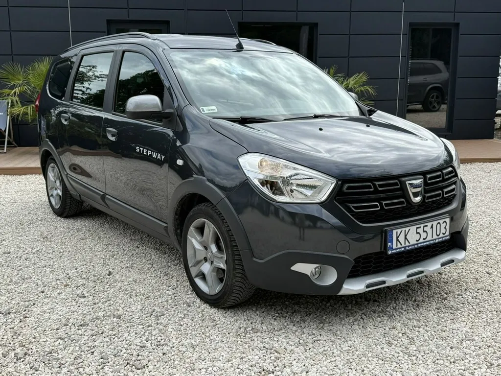 Zdjęcie: 2022 Dacia Lodgy