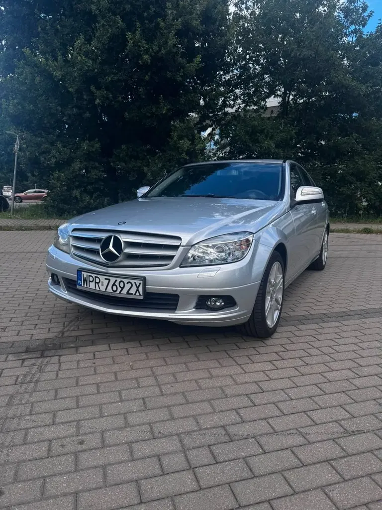 Zdjęcie: 2007 Mercedes-Benz C Klasa