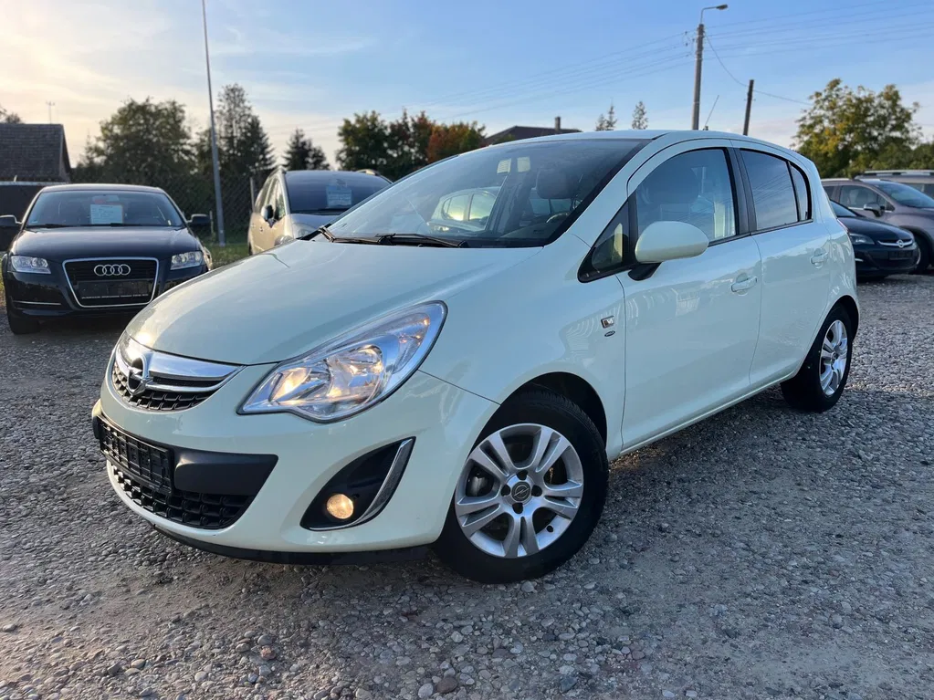 Zdjęcie: 2011 Opel Corsa