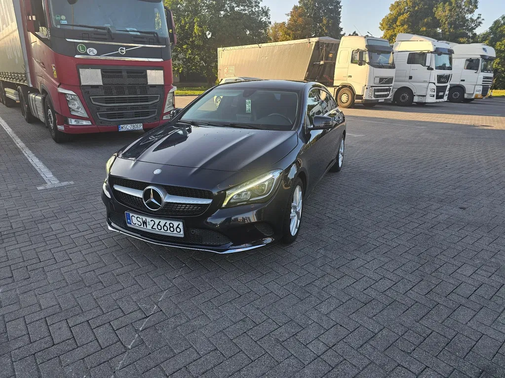 Zdjęcie: 2017 Mercedes-Benz CLA