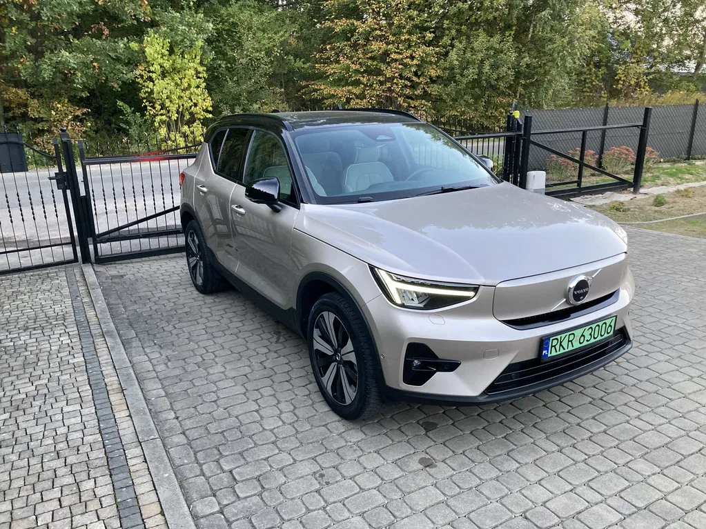 Zdjęcie: 2023 Volvo XC 40