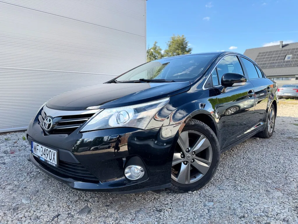 Zdjęcie: 2014 Toyota Avensis