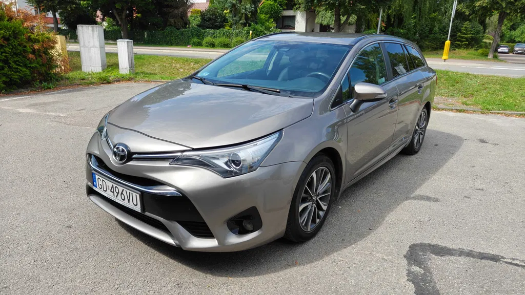 Zdjęcie: 2016 Toyota Avensis