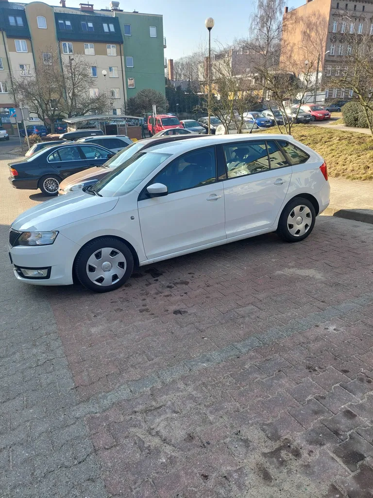 Zdjęcie: 2013 Skoda RAPID