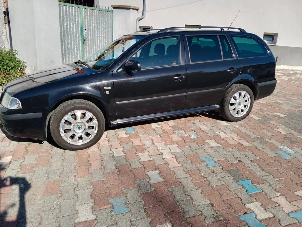 Zdjęcie: 2004 Skoda Octavia