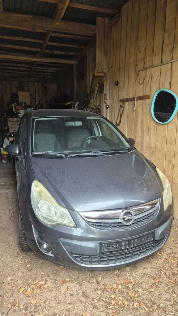 Zdjęcie: 2011 Opel Corsa