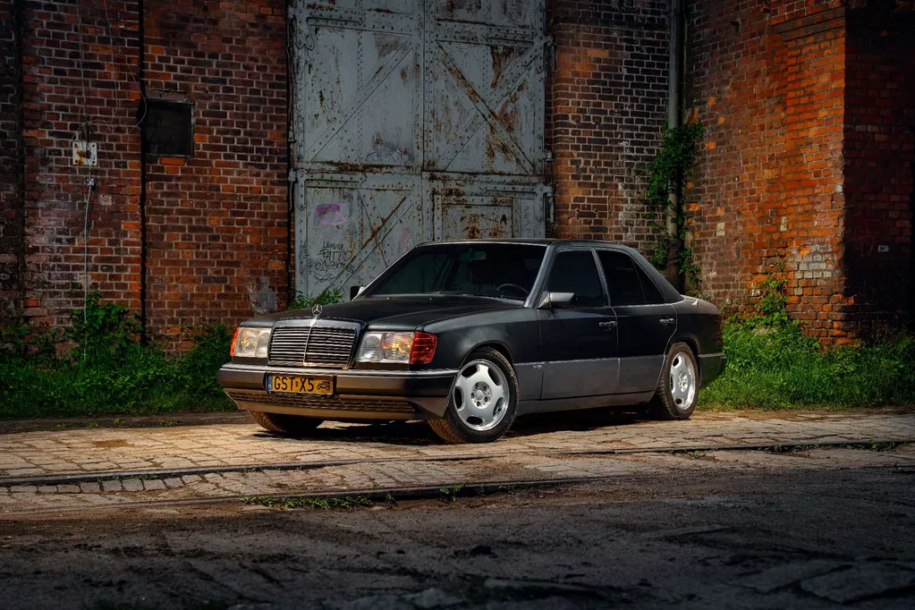 Zdjęcie: 1993 Mercedes-Benz W124