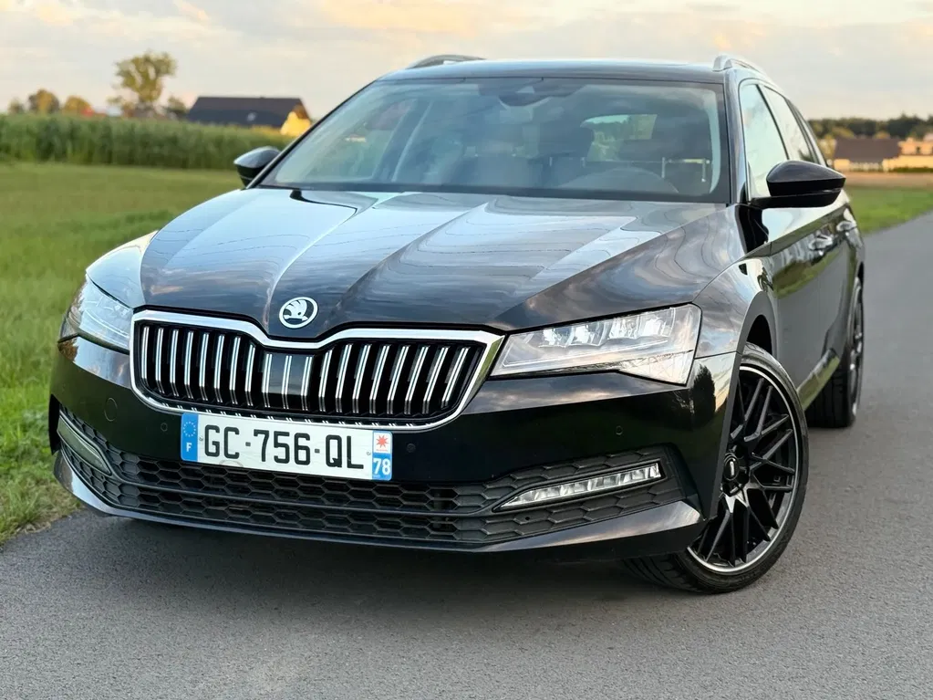 Zdjęcie: 2021 Skoda Superb