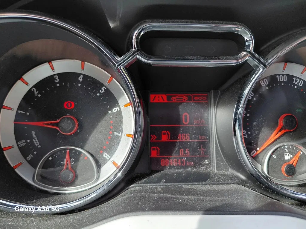 Zdjęcie: 2013 Opel Adam