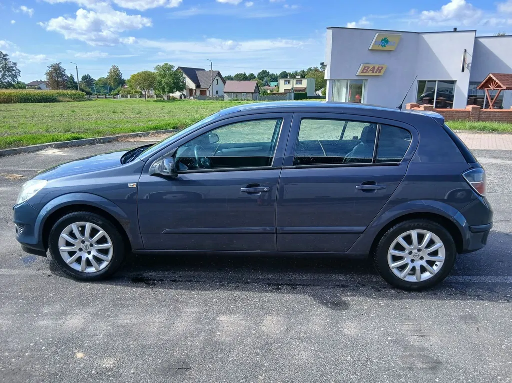 Zdjęcie: 2007 Opel Astra