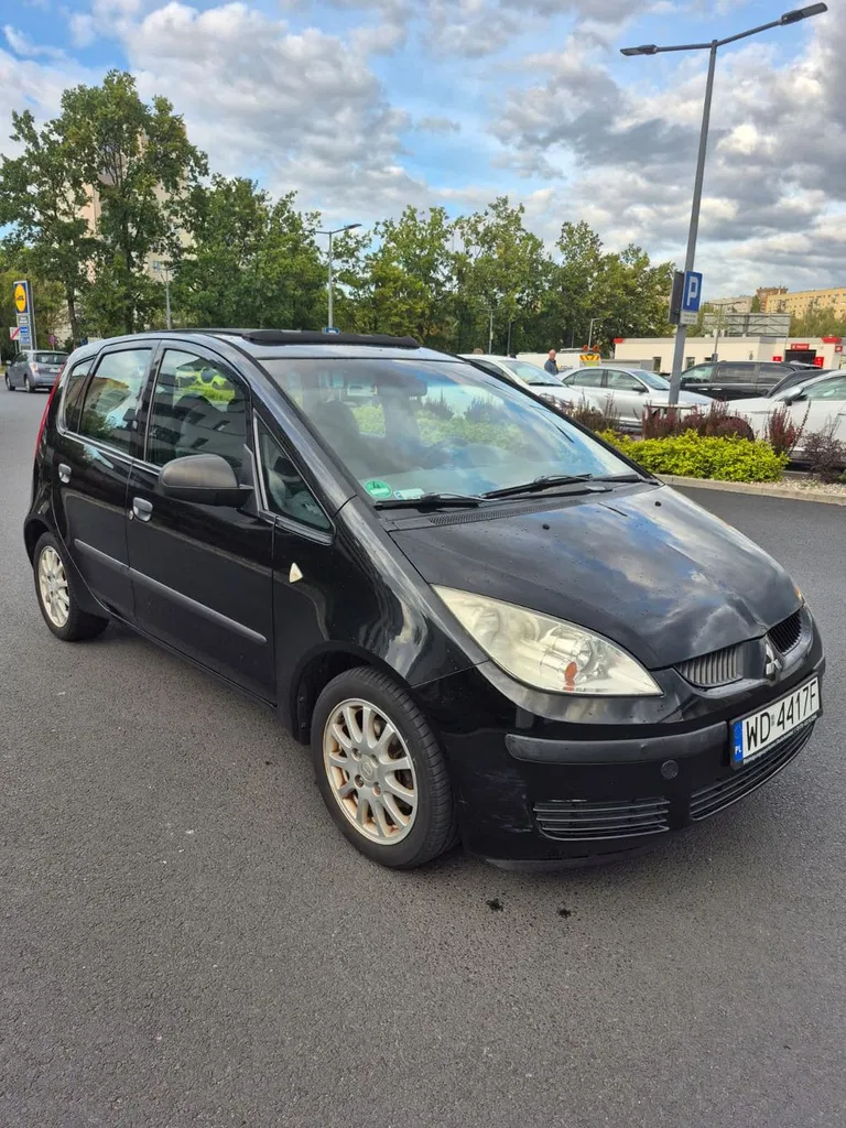Zdjęcie: 2005 Mitsubishi Colt