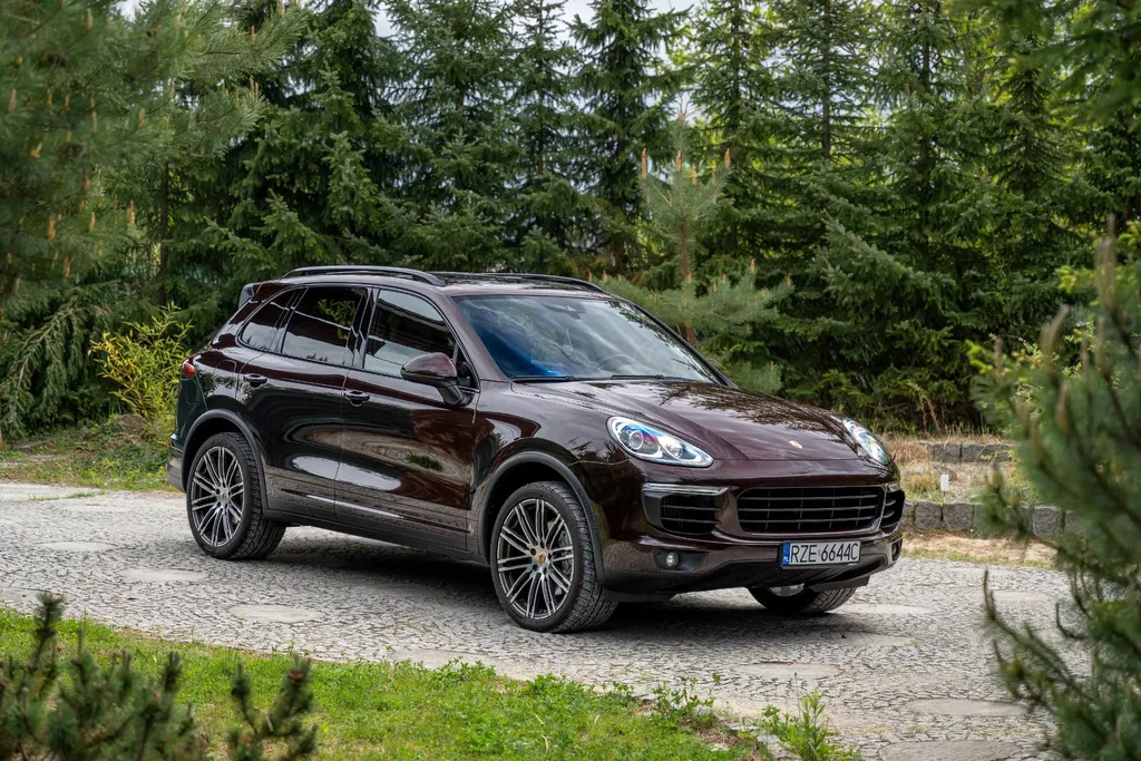 Zdjęcie: 2014 Porsche Cayenne