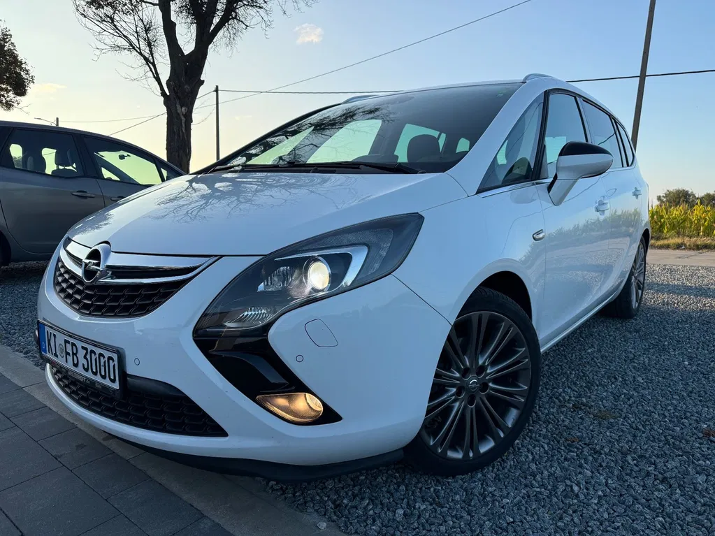 Zdjęcie: 2013 Opel Zafira