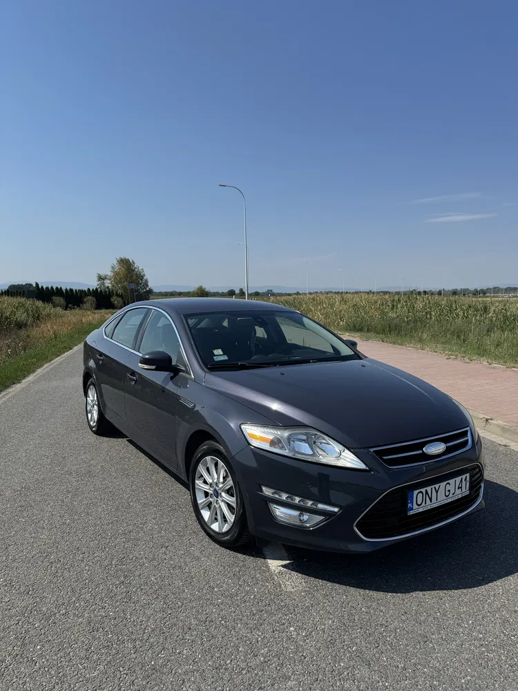 Zdjęcie: 2011 Ford Mondeo