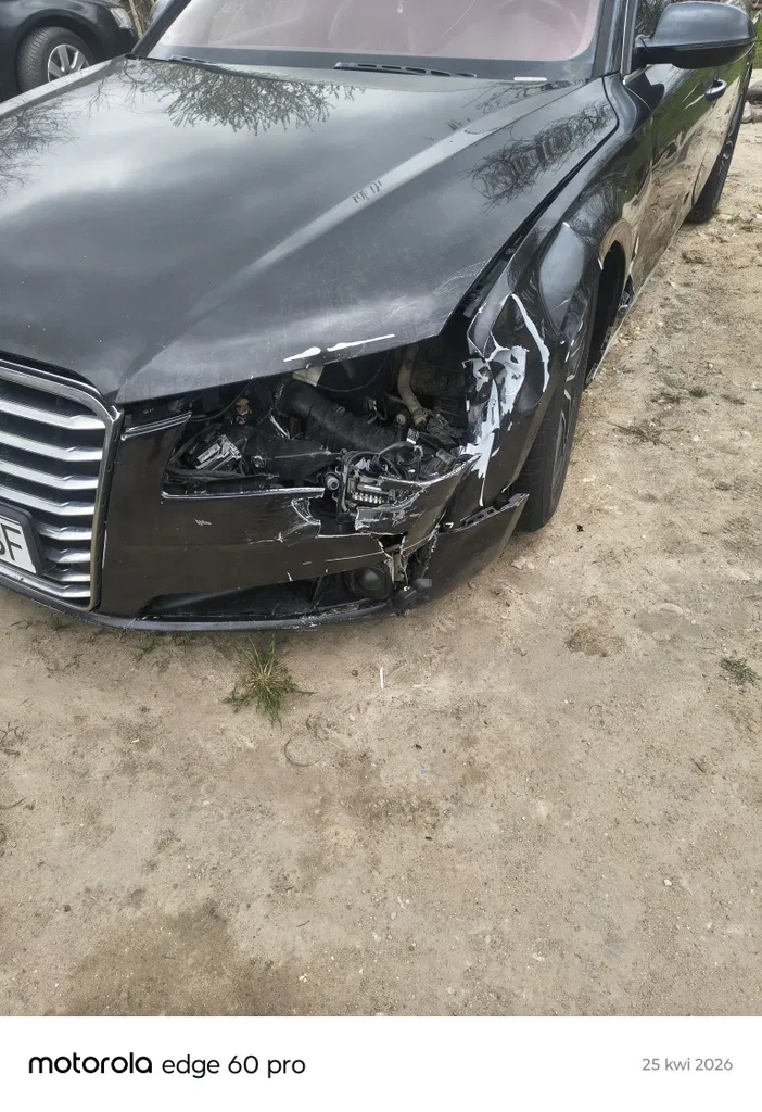 Zdjęcie: 2012 Audi A8