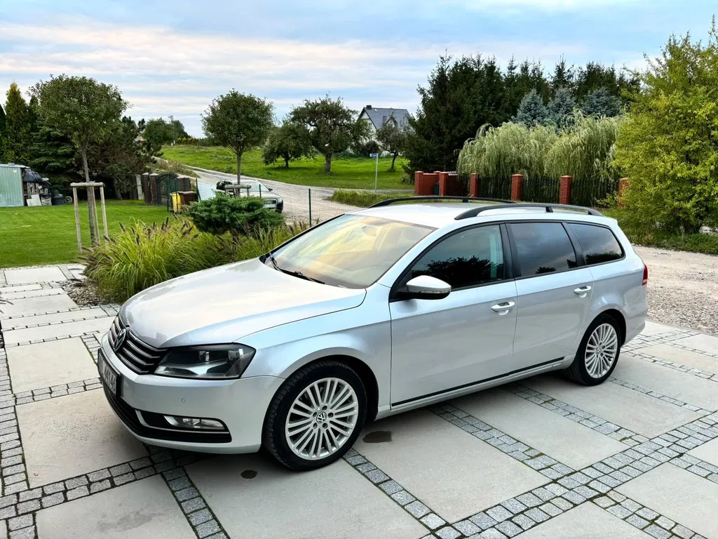 Zdjęcie: 2012 Volkswagen Passat