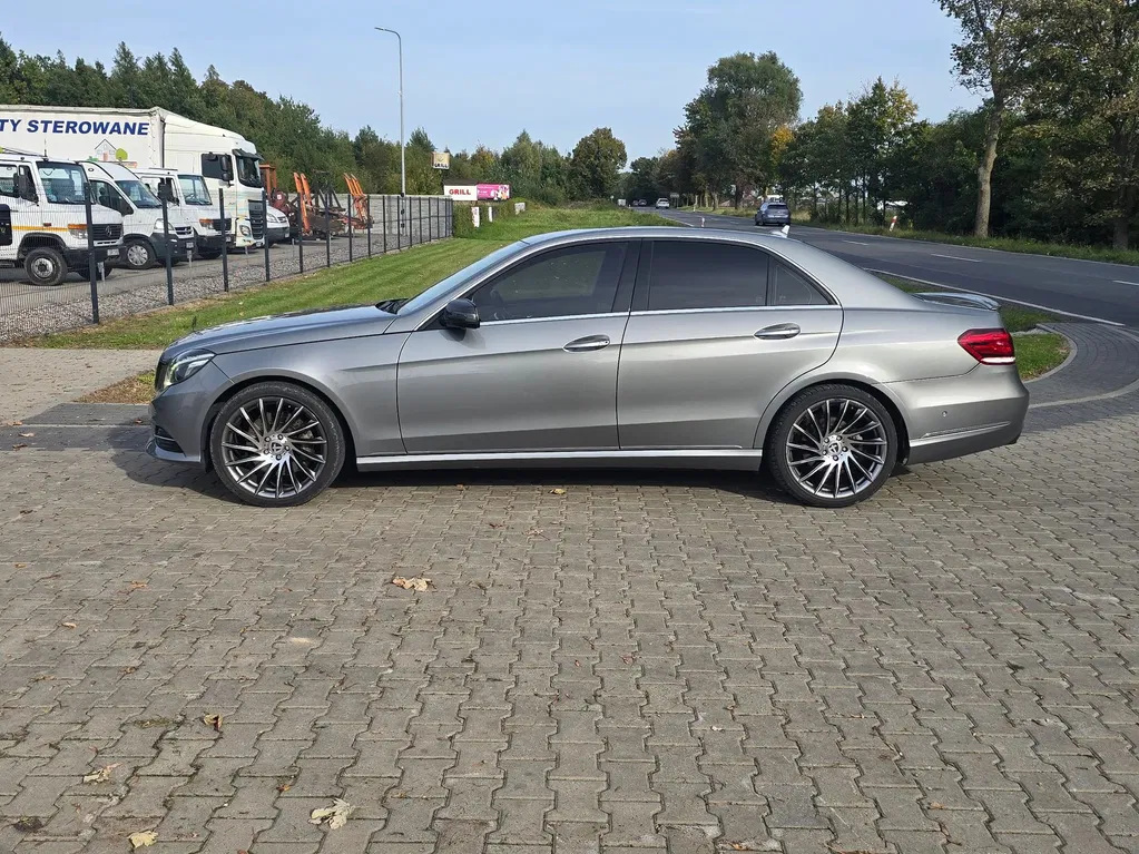 Zdjęcie: 2014 Mercedes-Benz E Klasa