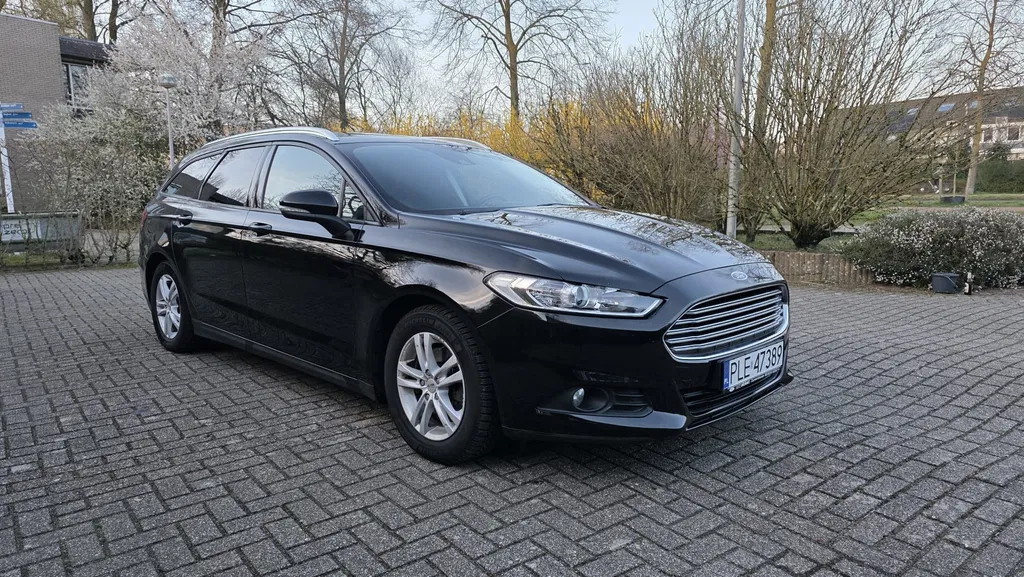 Zdjęcie: 2016 Ford Mondeo
