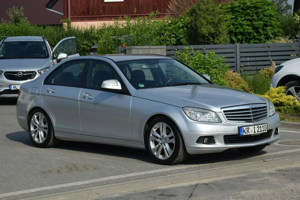 Zdjęcie: 2008 Mercedes-Benz C Klasa