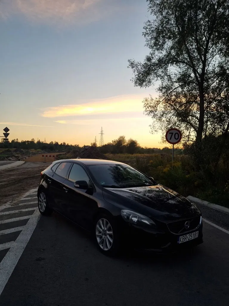 Zdjęcie: 2013 Volvo V40
