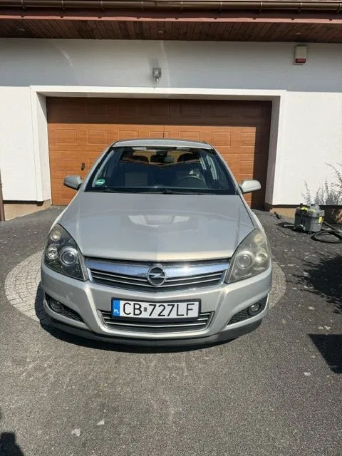 Zdjęcie: 2008 Opel Astra