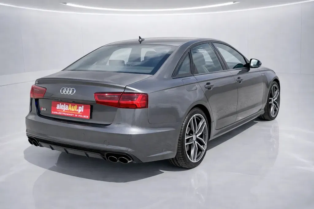 Zdjęcie: 2016 Audi S6 Limousine