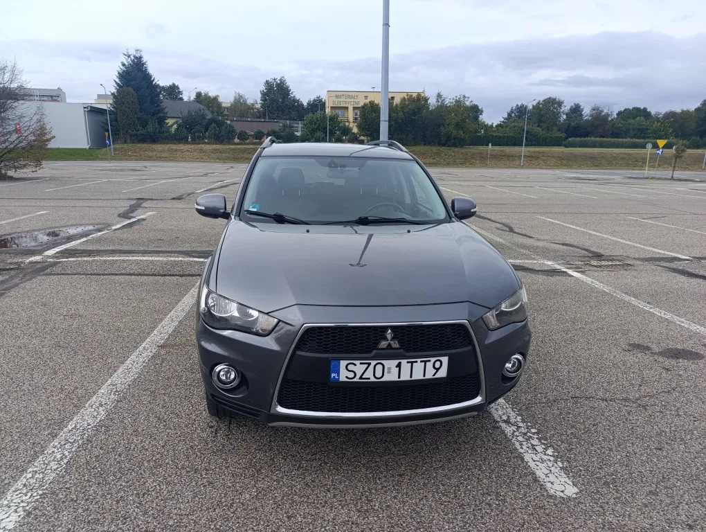Zdjęcie: 2012 Mitsubishi Outlander