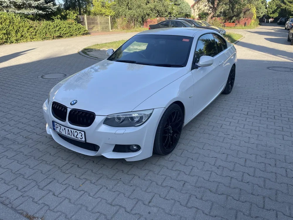 Zdjęcie: 2011 BMW Seria 3