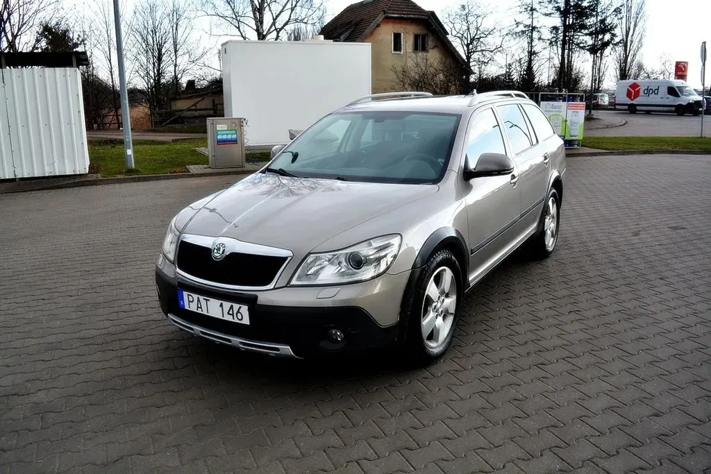 Zdjęcie: 2012 Skoda Octavia