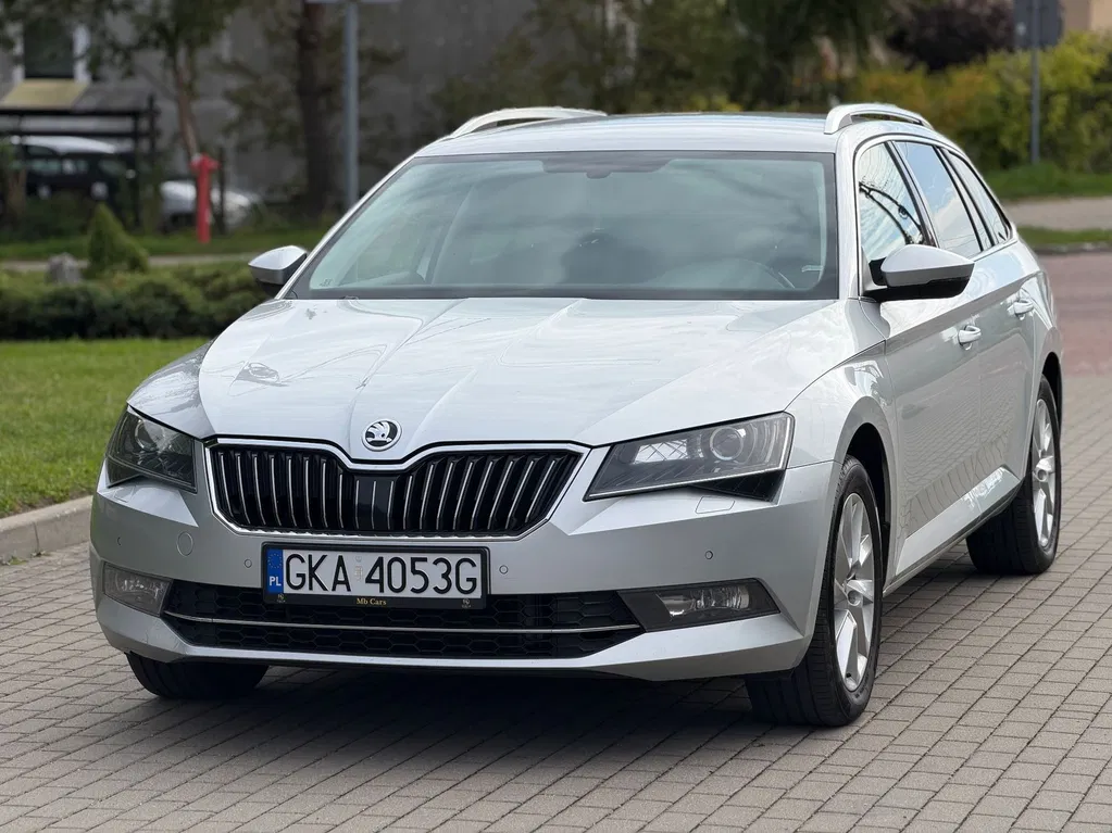 Zdjęcie: 2016 Skoda Superb