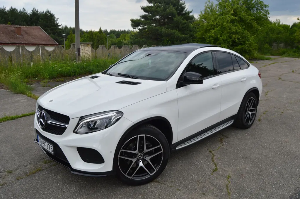 Zdjęcie: 2017 Mercedes-Benz GLE
