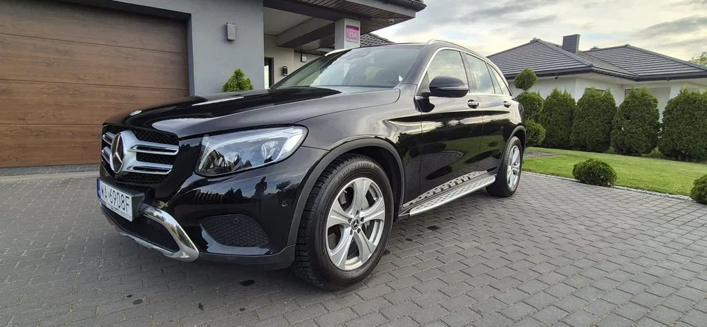 Zdjęcie: 2017 Mercedes-Benz GLC