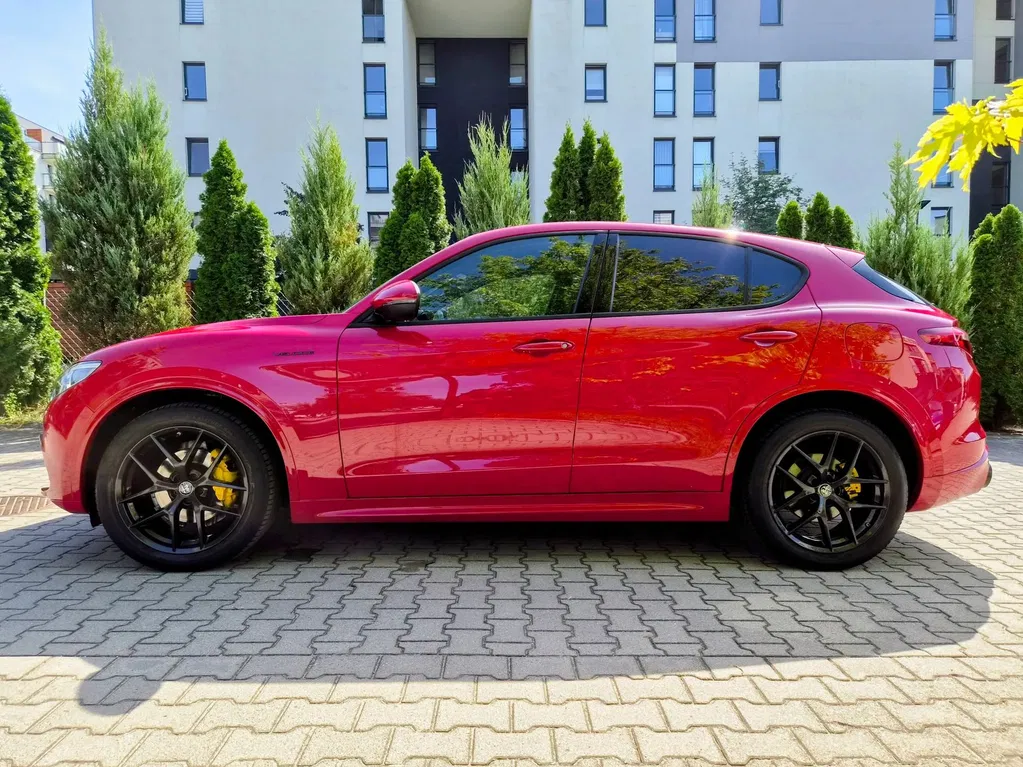 Zdjęcie: 2021 Alfa Romeo Stelvio