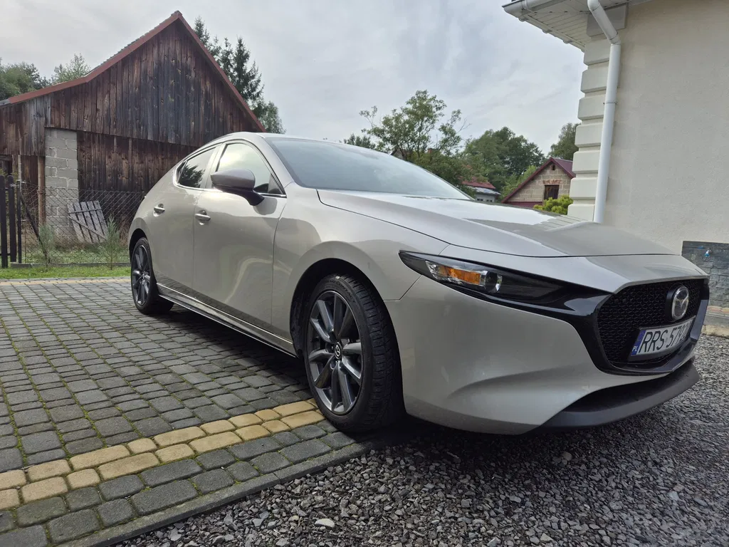 Zdjęcie: 2022 Mazda 3
