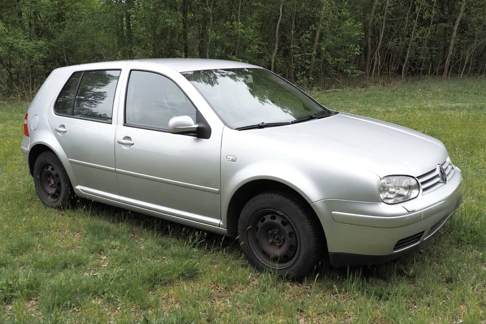Zdjęcie: 2003 Volkswagen Golf