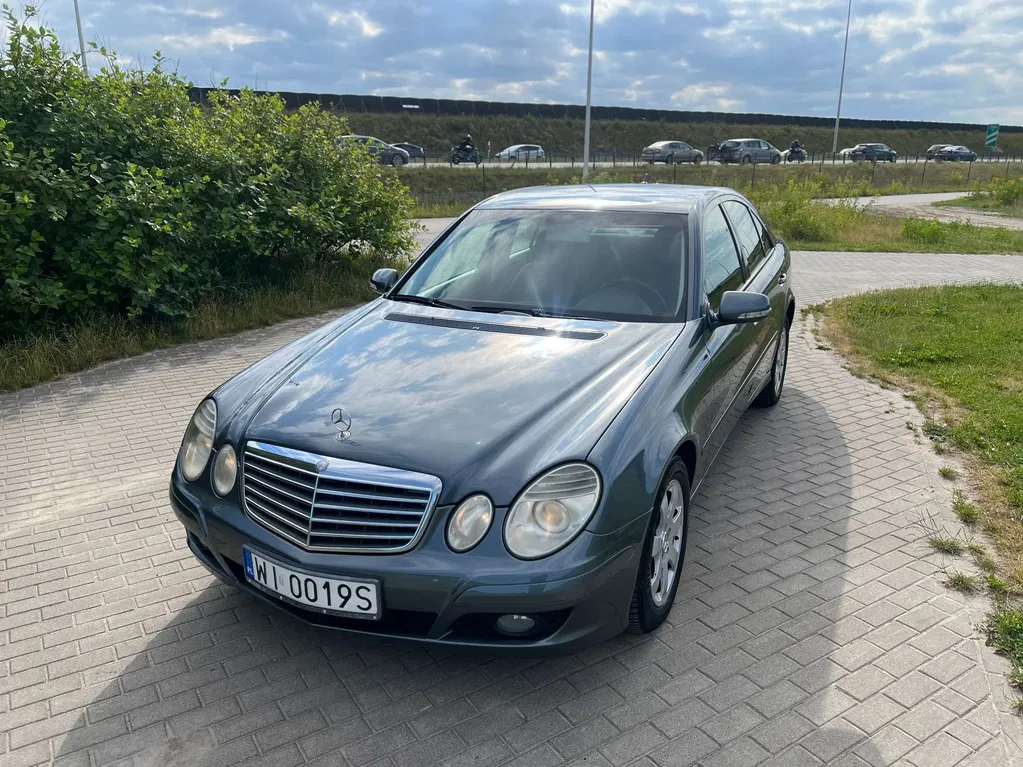 Zdjęcie: 2006 Mercedes-Benz E Klasa