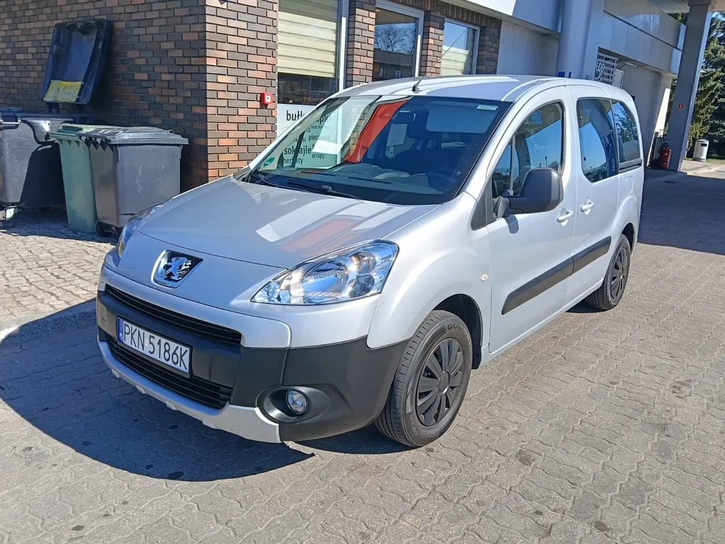 Zdjęcie: 2012 Peugeot Partner