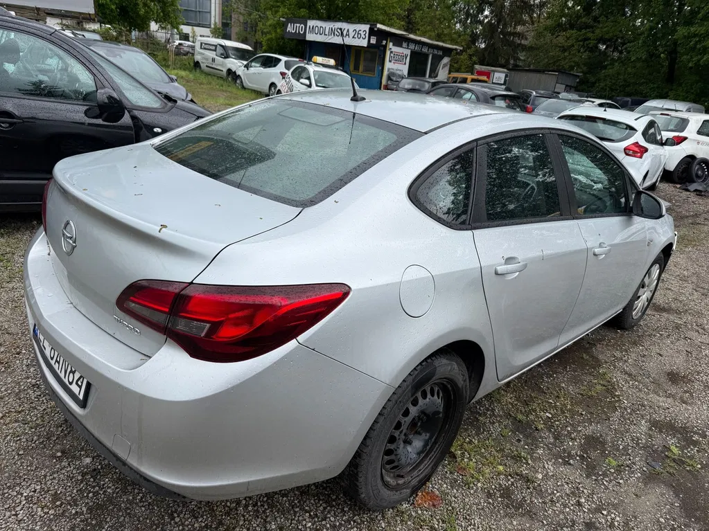 Zdjęcie: 2016 Opel Astra