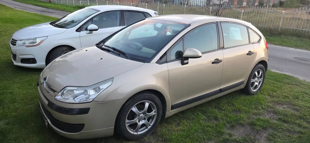 Zdjęcie: 2006 Citroen C4
