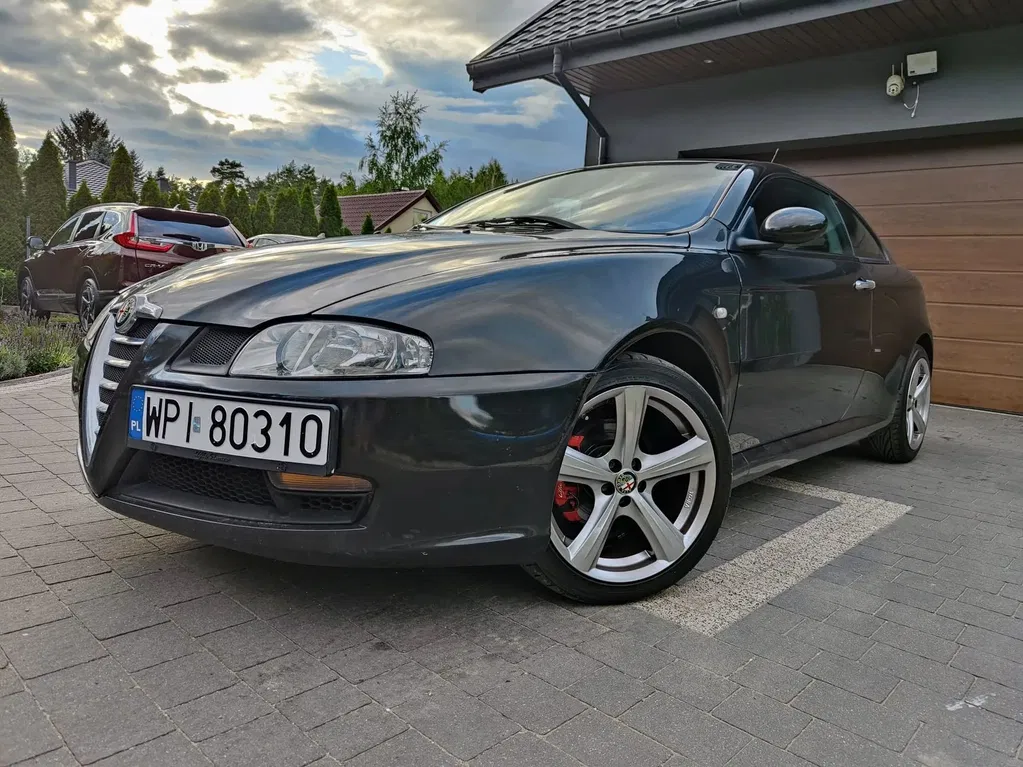 Zdjęcie: 2004 Alfa Romeo GT