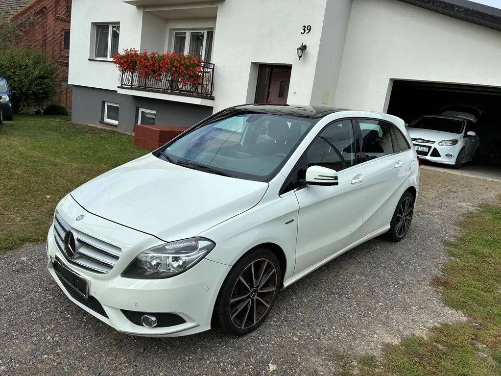 Zdjęcie: 2011 Mercedes-Benz B Klasa