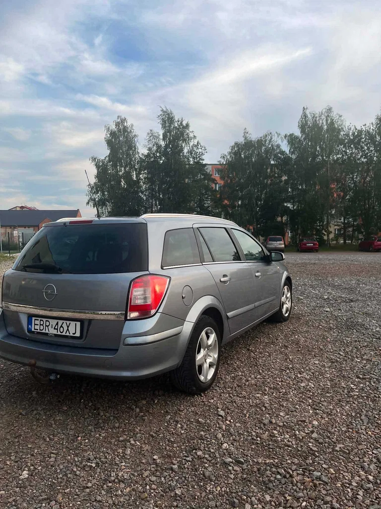 Zdjęcie: 2008 Opel Astra