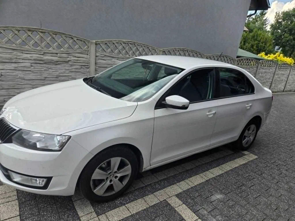 Zdjęcie: 2016 Skoda RAPID