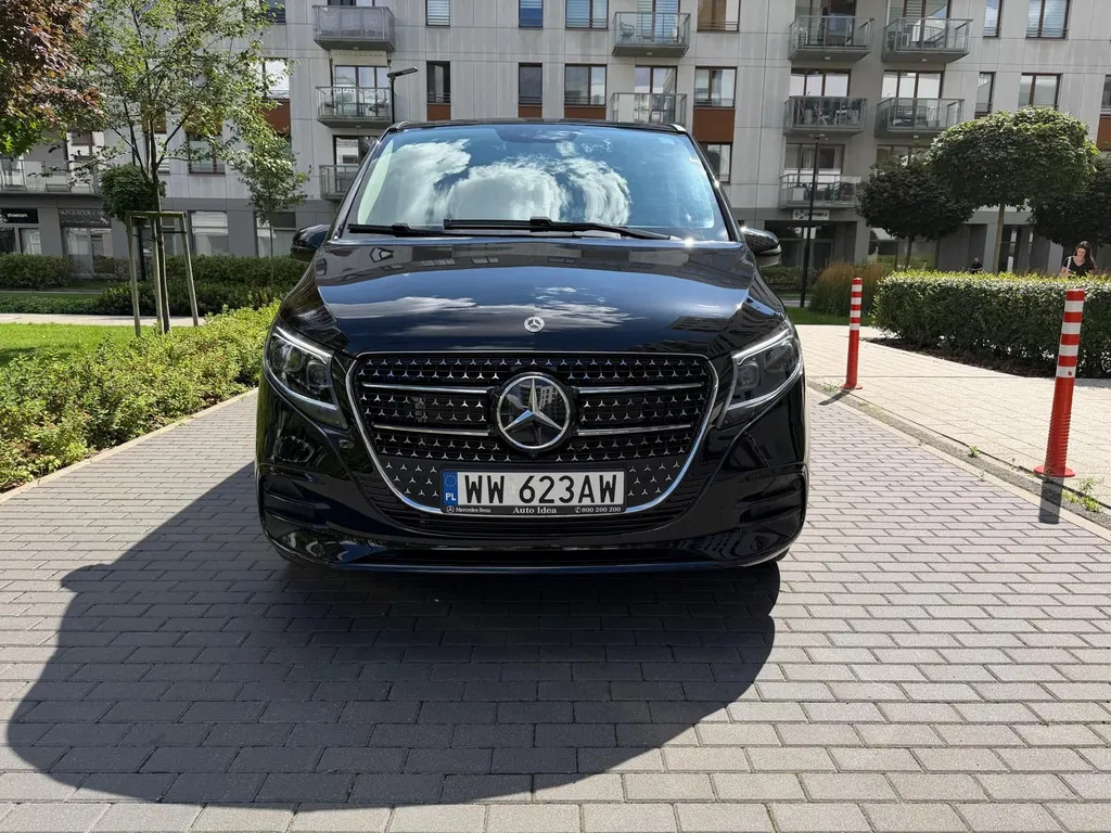 Zdjęcie: 2025 Mercedes-Benz V klasa