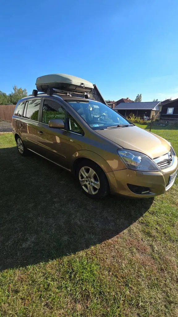 Zdjęcie: 2014 Opel Zafira